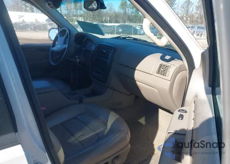 2002 Ford Explorer Limited z USA, uszkodzony, nr VIN 1FMZU75EX2ZB96323